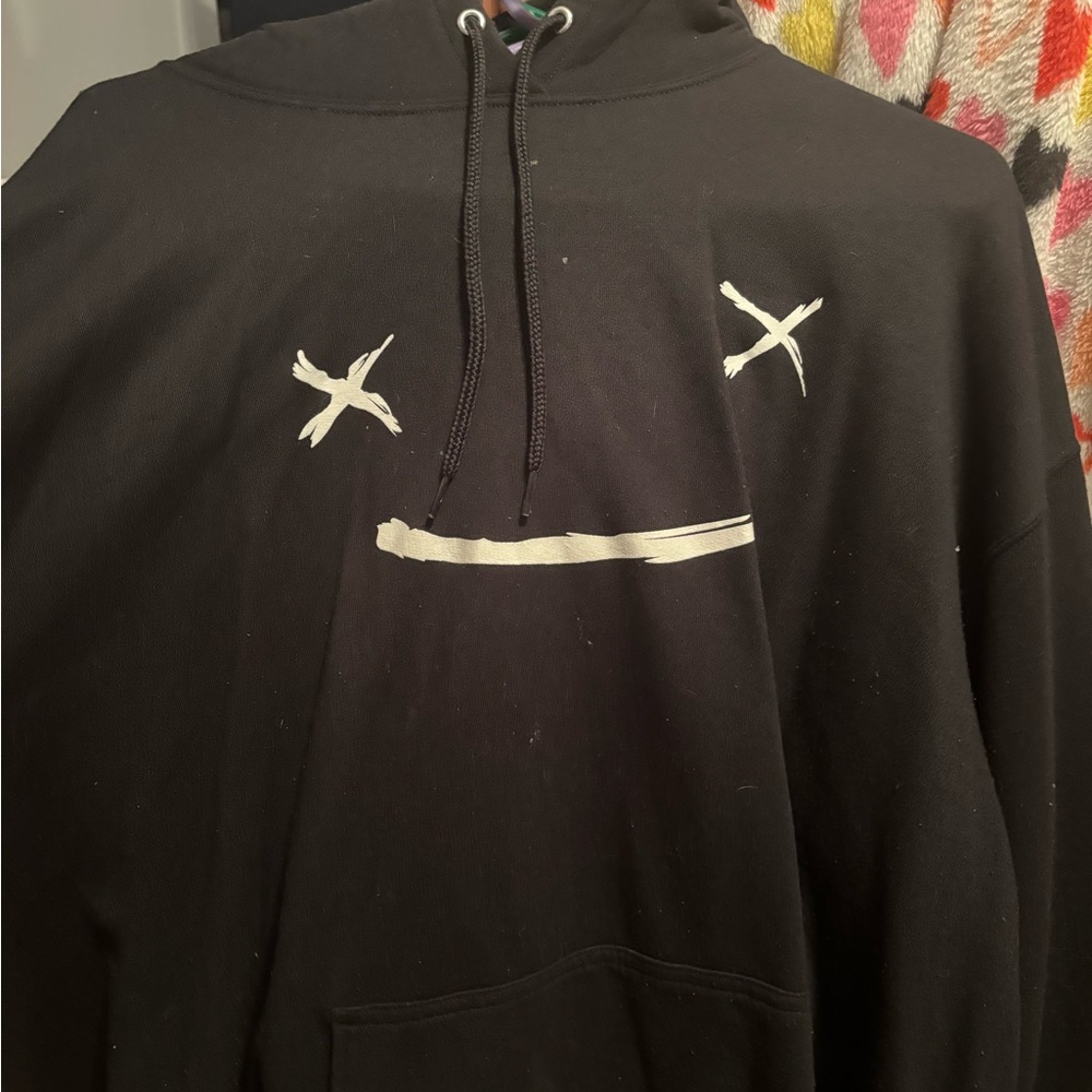 Official Dream Branding 20Mil Subscriber Hoodie.